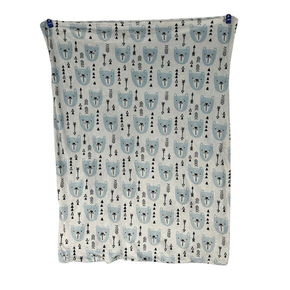 Everyday Kids Blue Bear Arrow Baby Blanket Chevron Zig Zag Triangles - Picture 2 of 6